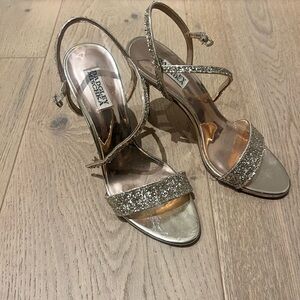 Badgley Mischka Glitter Heels - Silver Gold